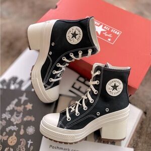Converse Chuck 70 De Luxe Heel Sneaker